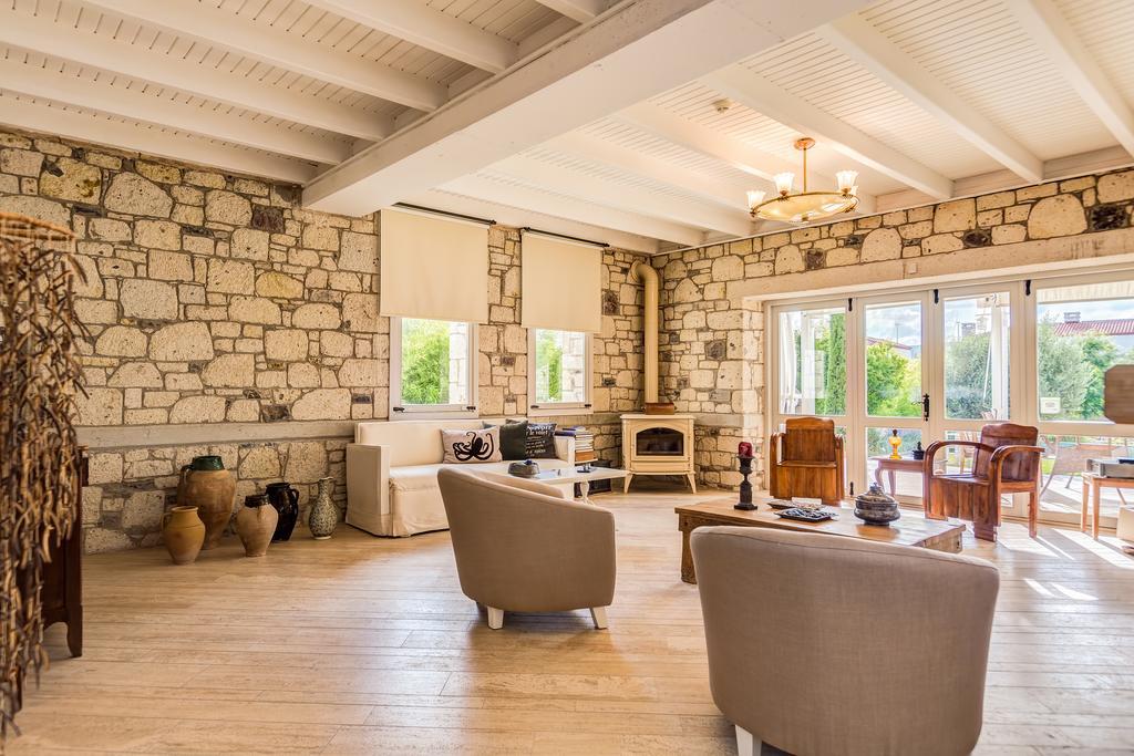 Ev Bharat Hotel Alaçatı Luaran gambar