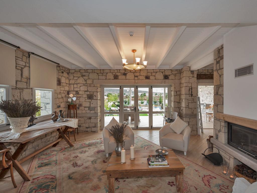 Ev Bharat Hotel Alaçatı Luaran gambar