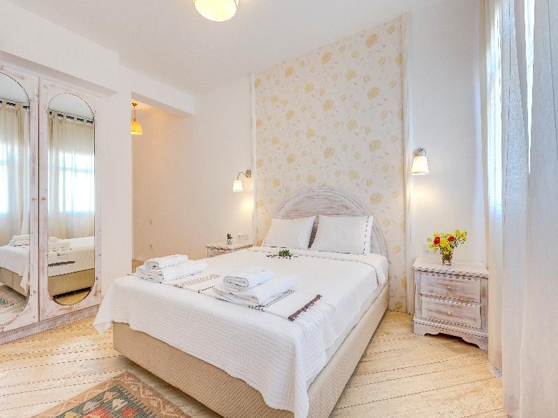 Ev Bharat Hotel Alaçatı Luaran gambar