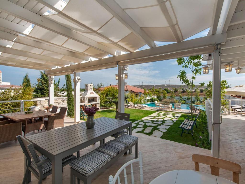 Ev Bharat Hotel Alaçatı Luaran gambar