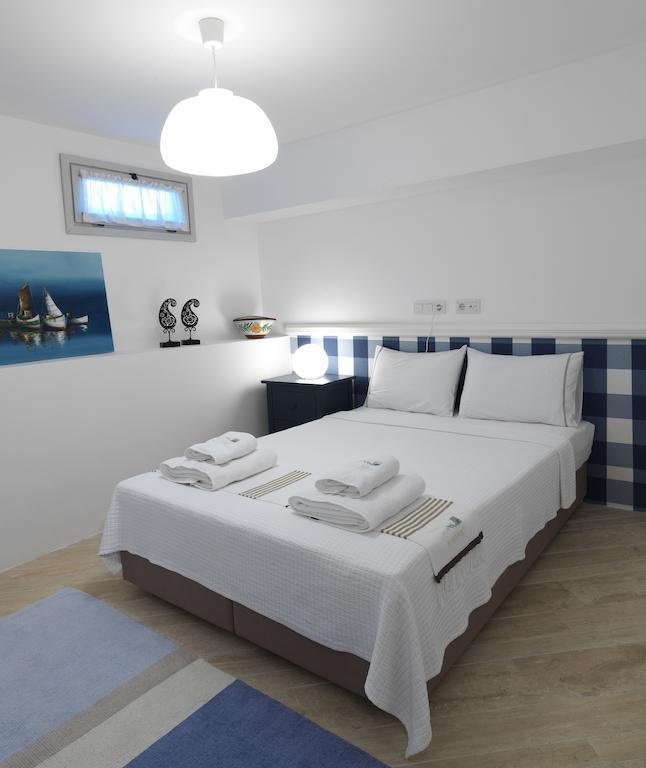 Ev Bharat Hotel Alaçatı Bilik gambar