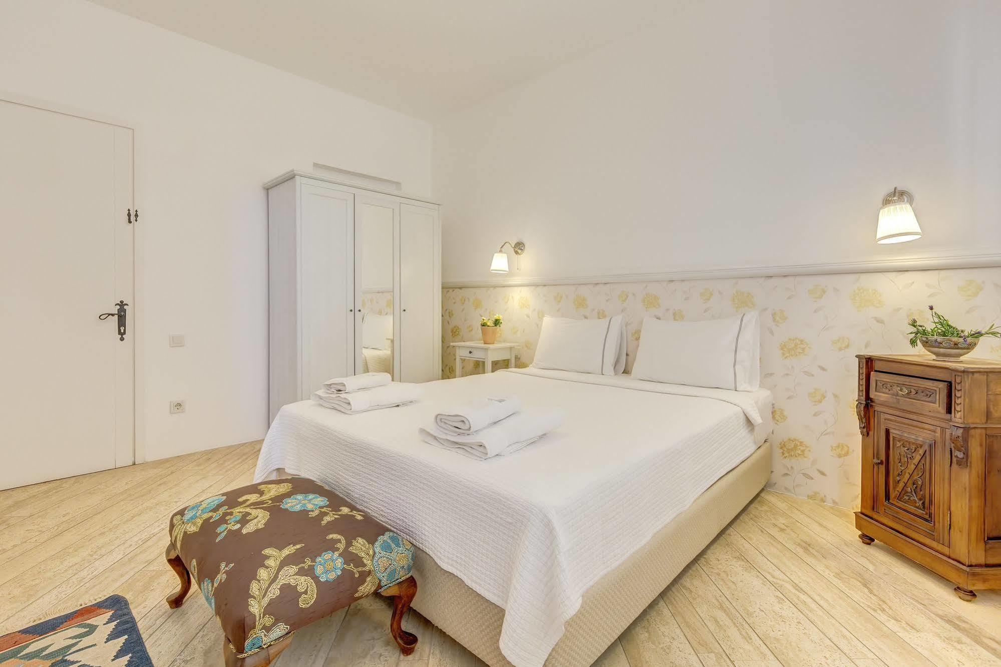 Ev Bharat Hotel Alaçatı Luaran gambar