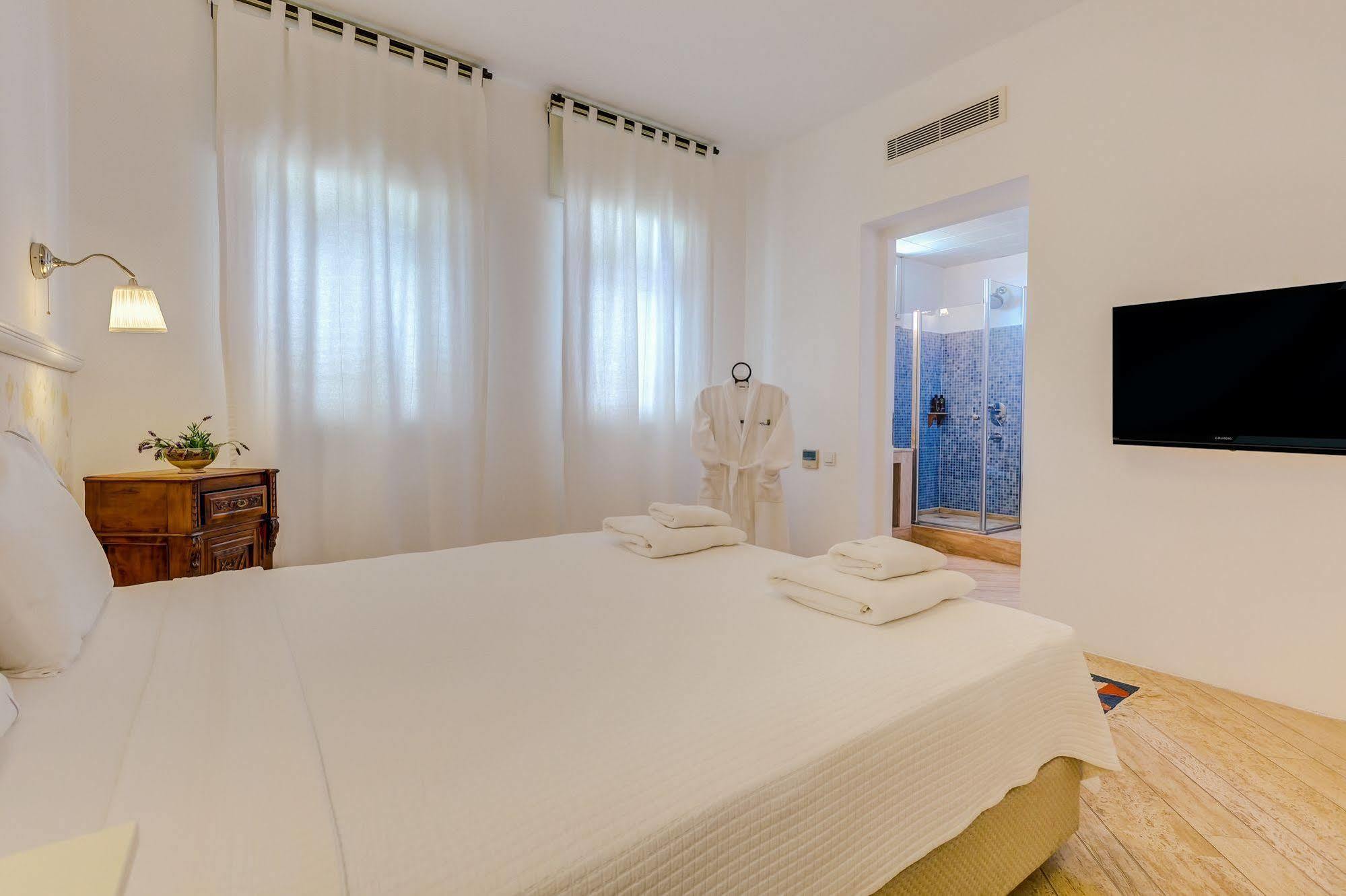 Ev Bharat Hotel Alaçatı Luaran gambar