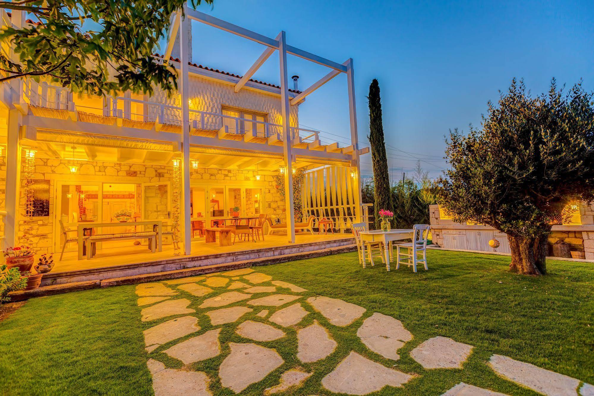 Ev Bharat Hotel Alaçatı Luaran gambar