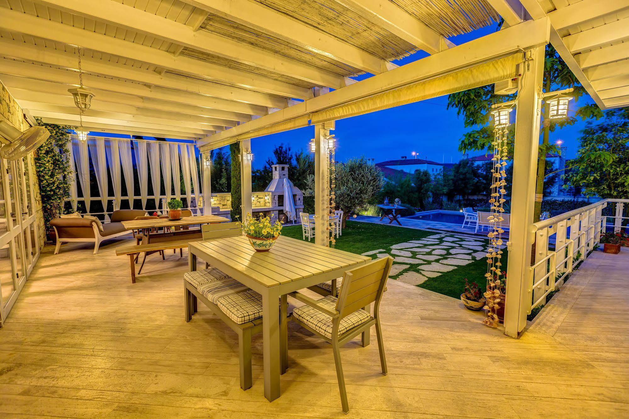 Ev Bharat Hotel Alaçatı Luaran gambar